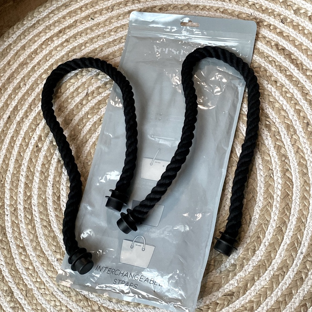Bogg bag style straps